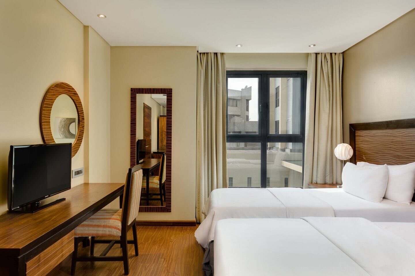 Protea Hotel By Marriott Ikeja Select Lagos Exterior foto